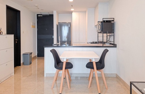Bumi Serpong Damai Appartement | Minimalist 1Br Branz Bsd City Apartment Near Aeon Mall