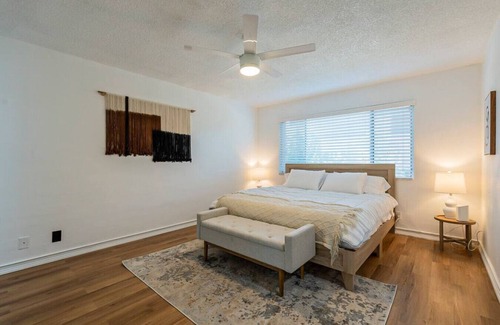 Fashion Square Appartement | Minimalist 2BR Condo 6min to Downtown Scottsdale