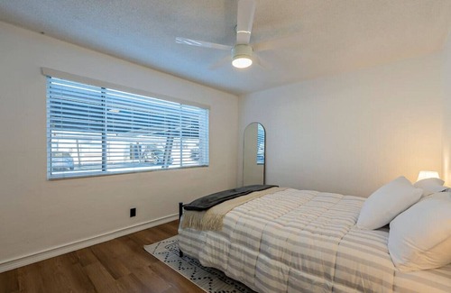 Fashion Square Appartement | Minimalist 2BR Condo 6min to Downtown Scottsdale