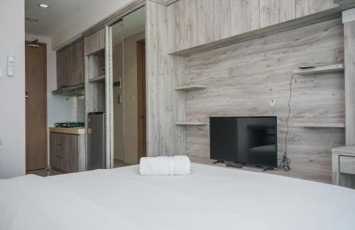 Cikokol Appartement | Minimalist and Nice Studio at Tree Park City Cikokol Apartment By Travelio