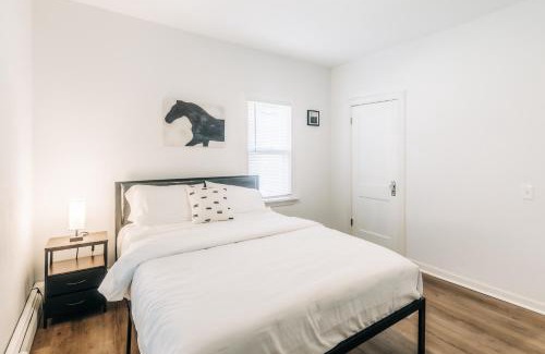 Hiawatha Maison | Minnehaha Falls Hideaway