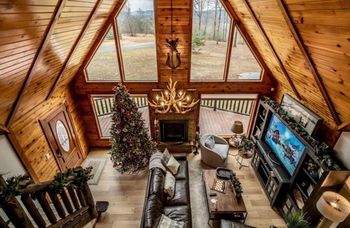 Big Creek Maison | Minnies Mountain Lake House