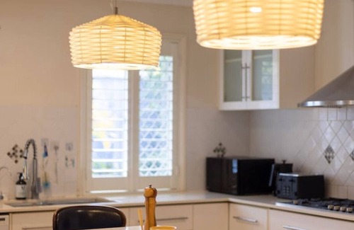 Forest Lake Maison | Mins to Shop & Lake! 4 beds family retreat w/ pool