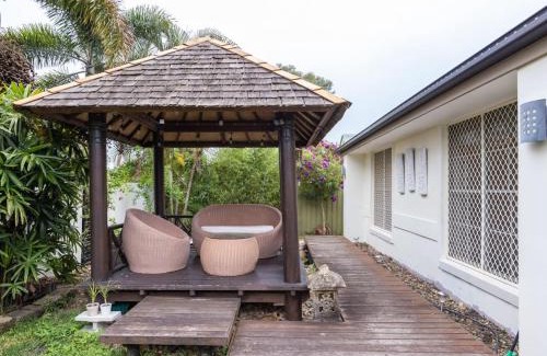 Forest Lake Maison | Mins to Shop n Lake 4 beds family retreat with pool
