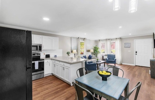 Birmingham Maison | Mins to Uptown, Downtown, Airport, and Dining!