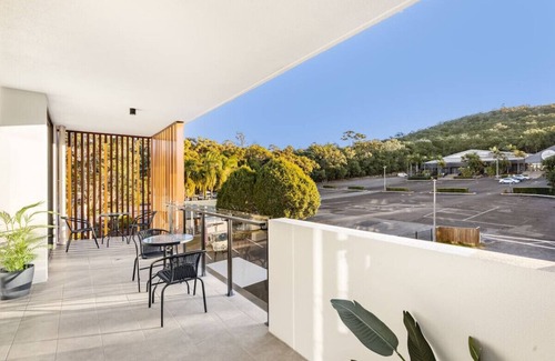 Mount Gravatt Appartement | Stunning MountView Modern Apartment @MtGravatt CBD