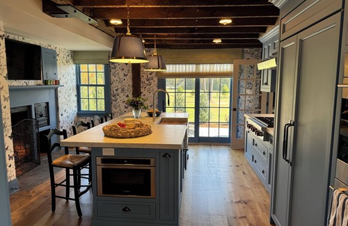 Simsbury Center Maison | Mint restored historic Simsbury 4BR estate; optional 1BR apt; all new amenities