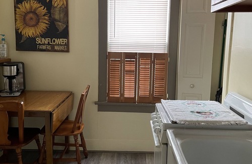 Moline Appartement | Minutes from anywhere