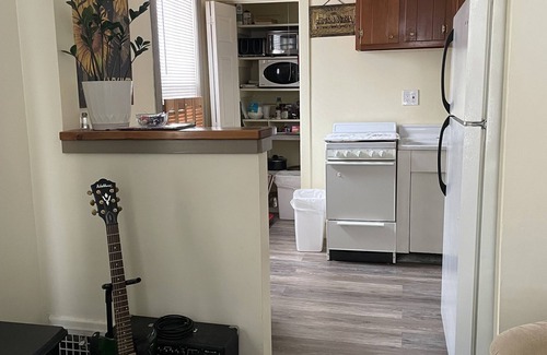 Moline Appartement | Minutes from anywhere
