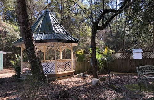 Daufuskie Island Maison | Minutes from the beach, with indoor hot tub