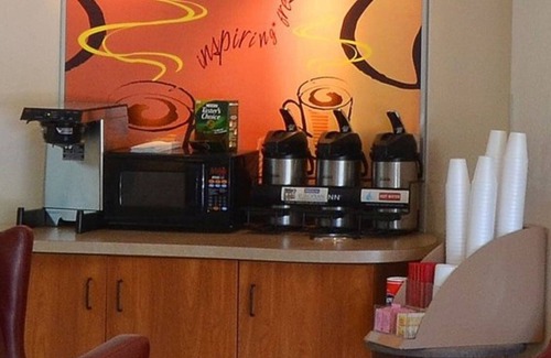 North San Antonio - SAT Hôtel | Minutes from The Alamo | Budget-friendly Stay | Pets are Allowed
