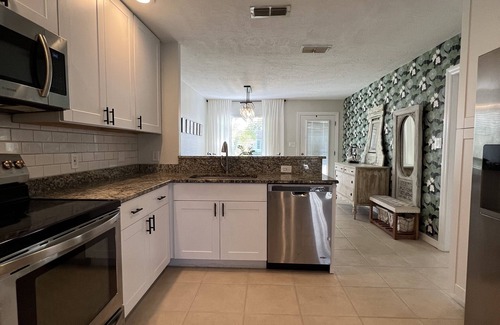 Sun Bay South Maison | South Tampa Pool House Near Beaches & Downtown