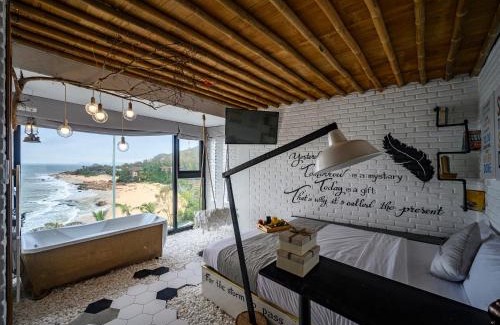 Quy Nhon Hôtel | Mira Bãi Xếp Quy Nhơn - The Hidden Jewel