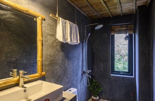 Quy Nhon Auberge | Mira Bai Xep Quy Nhon - The Hidden Jewel - Hostel
