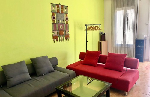 El Clot Appartement | MIRABARNA Patio 2 - près de la Sagrada Familia -Ménage privé/professionnel /WiFi