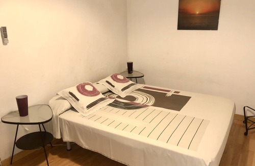 El Clot Appartement | MIRABARNA Patio 2 - près de la Sagrada Familia -Ménage privé/professionnel /WiFi