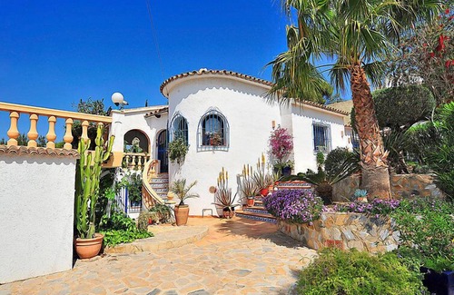 La Sabatera Maison | Mirada al Sol by Interhome