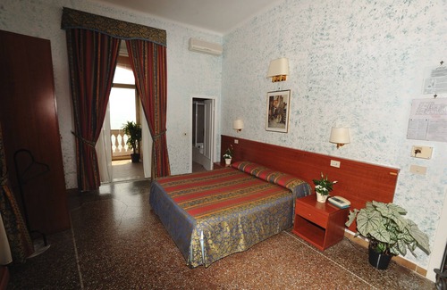 Ladispoli Hôtel | Miramare