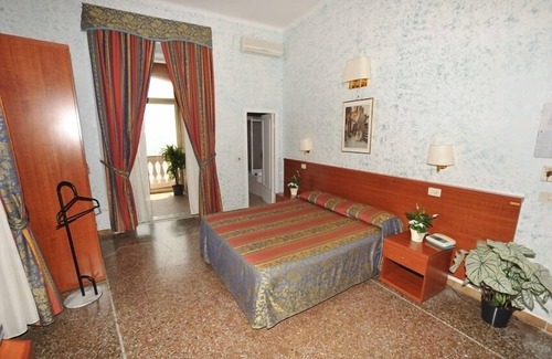 Ladispoli Hôtel | Miramare