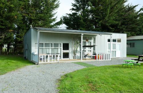Clarkville Maison | Miranda Farm close to airport!