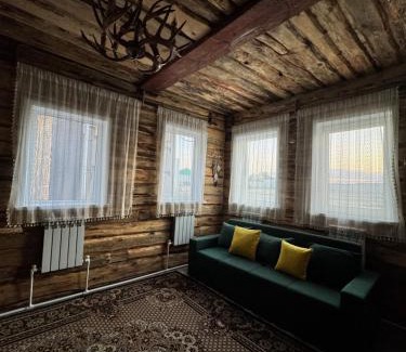 Uralsk Maison | Miro