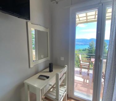 Kefalonia Appartement | MIROVIGLI