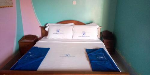Sultan Hamud Hôtel | Miryams Village Inn Safari Lodge