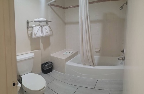 Hayward Hôtel | Mission Inn and Suites