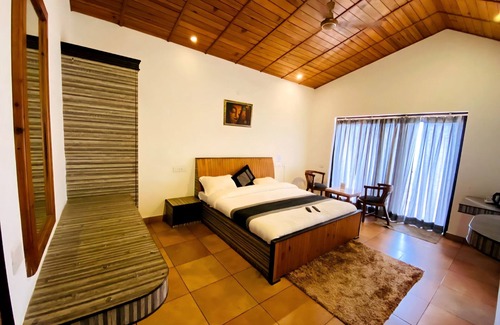 Rajgarh Station Balnéaire | Mist n Meadows Resort