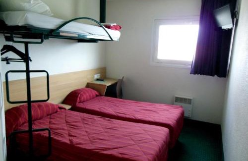 Chambray-les-Tours Hôtel | Mister Bed Chambray Les Tours