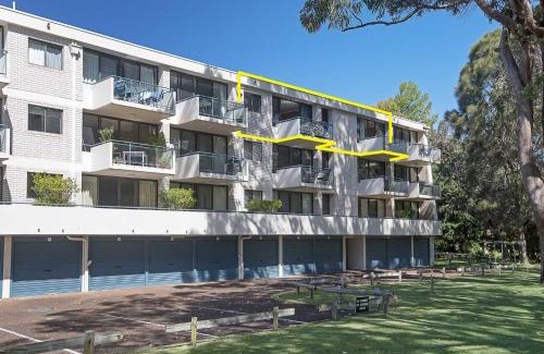 Nelson Bay Appartement | Mistral Court 14 across the road from the beach