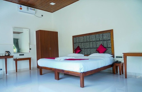 Pallivasal Lit Et Petit-Déjeuner | Misty Bush Munnar - Deluxe Double Room