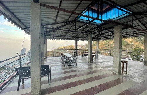 Kasauli Lit Et Petit-Déjeuner | Misty Cliff Cottage