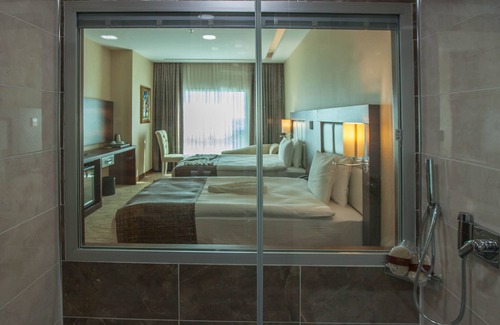 Yenisehir Hôtel | Mitannia Regency Hotel