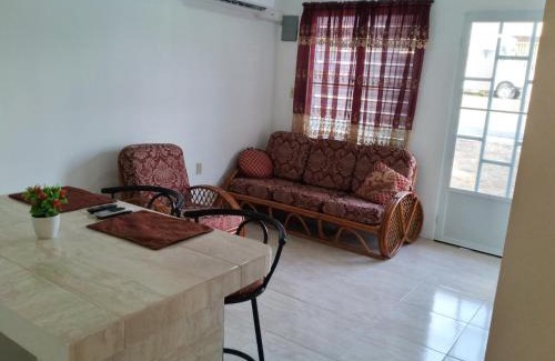 Jobos Appartement | Mitch Apt