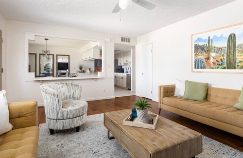 Pointe Scottsdale Maison | Mitchell Retreat/min to Oldtown Scottsdale with pool, spa and bball court!