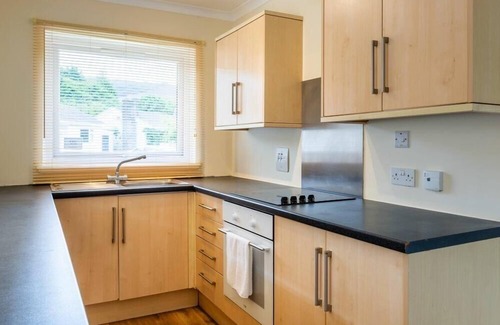 Lamlash Maison | Mitch’s Cottage , Cosy Isle of Arran retreat