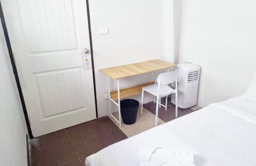 Wat Bowon Niwet Appartement | Mitr Inn Khaosan road - มิตร อินน์ ถนนข้าวสาร
