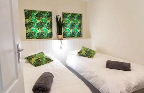Koelenhof Appartement | Mitre's Edge Orchard Suite