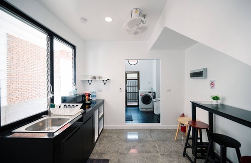 Chom Phon Maison | Mitt Haus BKK