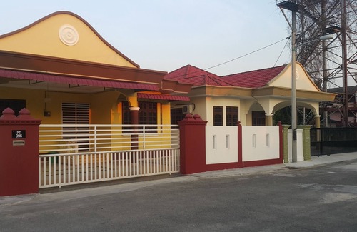Kota Bharu Maison | Mj Homestay B