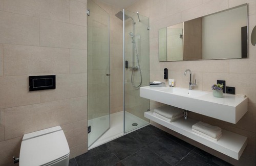 Preze Hôtel | mk hotel tirana