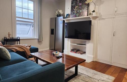 Lower Hutt Maison | MKM Villa - Cozy House in Central Lower Hutt