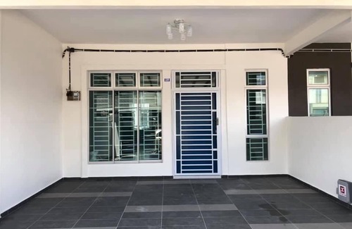 Senai Maison | ML Homestayn