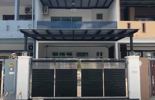 Senai Maison | ML Homestayn
