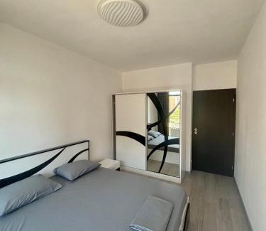 Mladost Appartement | Mladost Mountain View One Bedroom Apartment