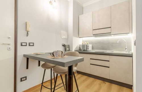 Parella Appartement | MM Pozzo Strada Mini Subway Studio x2
