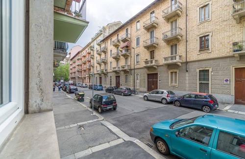 Parella Appartement | MM Pozzo Strada Mini Subway Studio x2