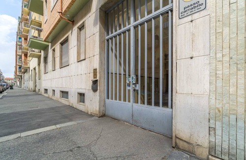 Parella Appartement | MM Pozzo Strada Mini Subway Studio x2