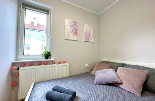 Aniolki Maison | MMRent Pink Fusion Room